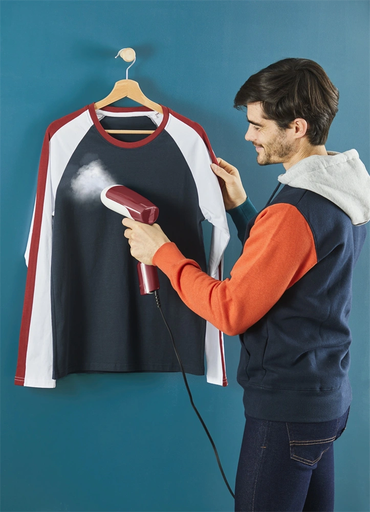 Tefal DT6132E0 Access Steam First piros-fehér kézi ruhagőzölő