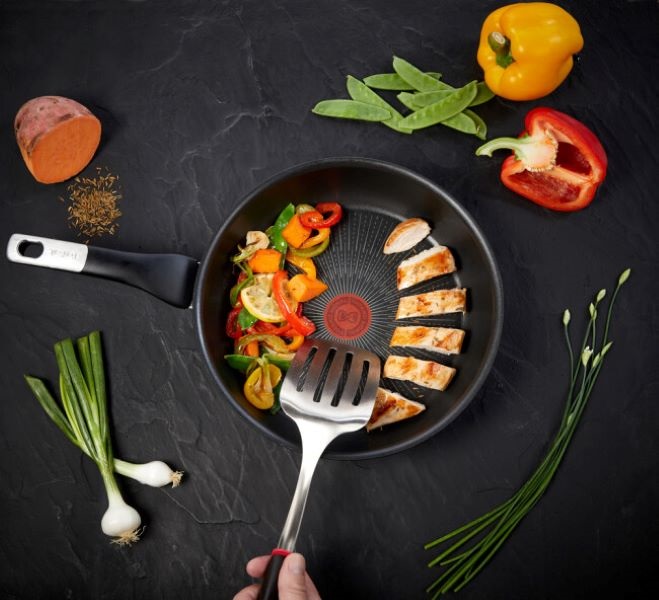 Tefal G2550472 Unlimited 24 cm-es alumínium serpenyő