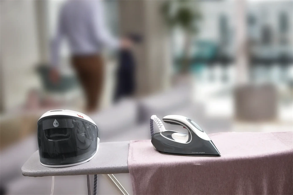 Tefal SV8020E1 Express Airglide gőzállomás