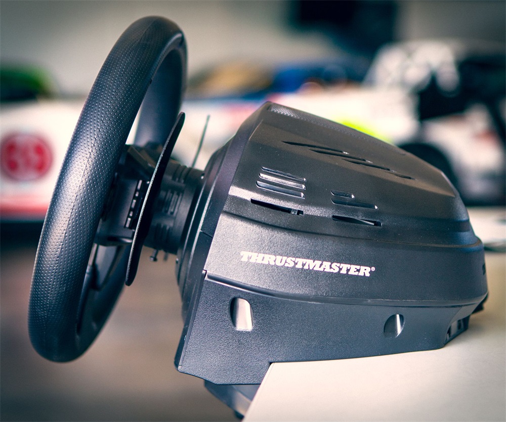 Thrustmaster 4160681 T300 RS GT Pro PC/PS3/PS4/PS5 kormány + pedál + Thrustmaster 4060256 TH8S váltó