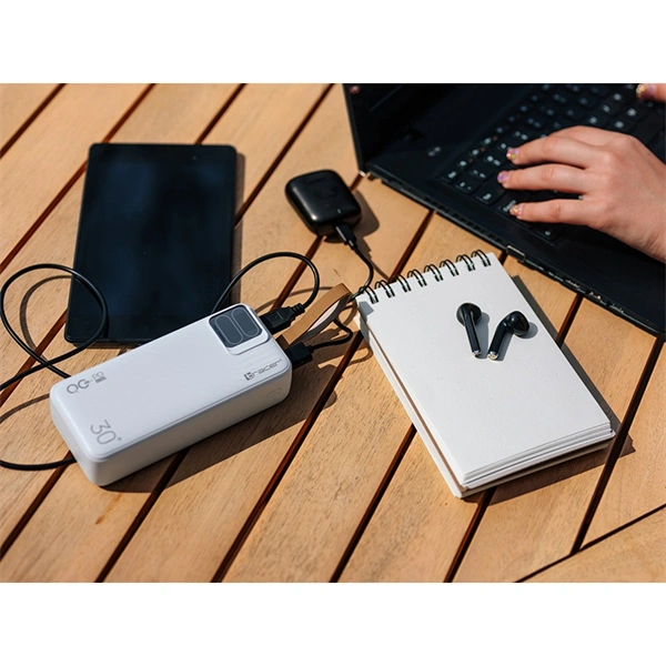 Tracer Blaze 30 000 mAh PD 65W Quick Charge 3.0 fehér hordozható power bank
