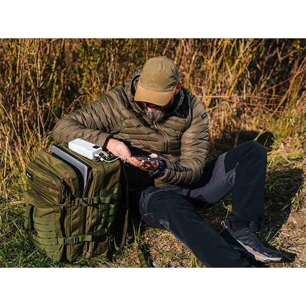 Tracer Blaze 30 000 mAh PD 65W Quick Charge 3.0 fehér hordozható power bank