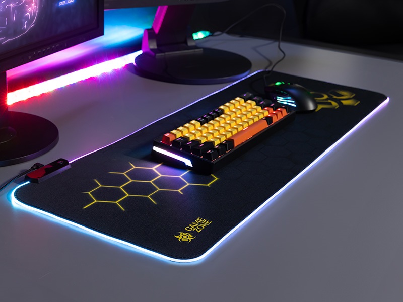 Tracer TRAPAD47546 HEXY1 GameZone 800x300mm RGB világítás texturált szövet fekete billentyűzet és egérpad