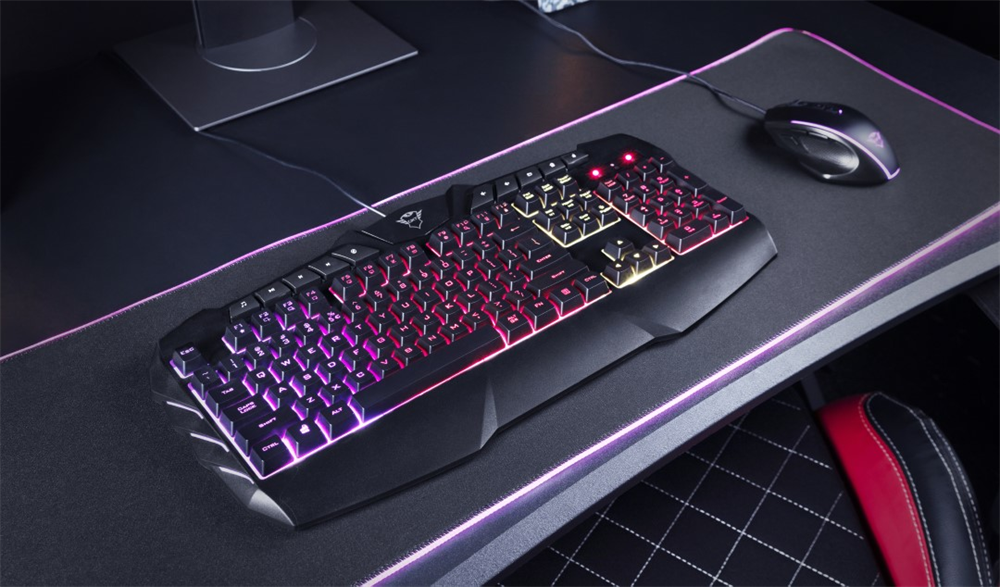 Trust GXT 881 Odyss félmechanikus RGB HU gamer billentyűzet