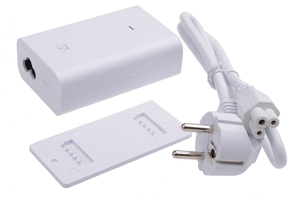 Ubiquiti U-POE 48V 0,32A tápegység Gigabit LAN porttal