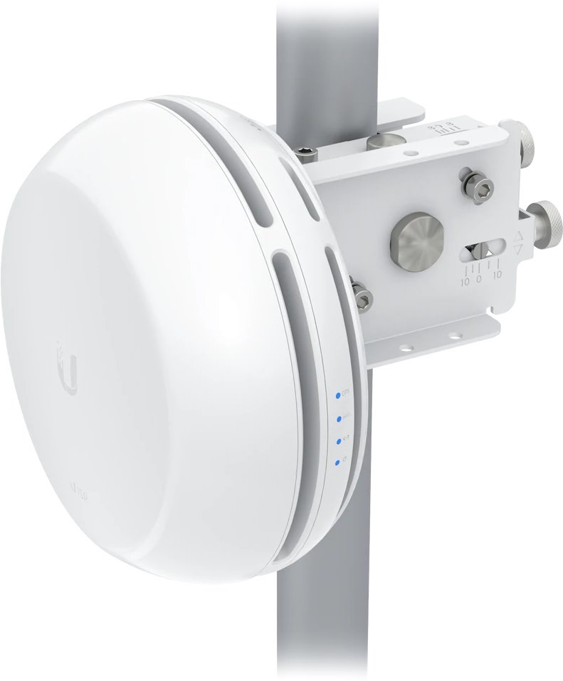 Ubiquiti AF60-HD airFiber HD 60GHz 1xGbE LAN 1x10 GbE SFP+ port PTP rádió