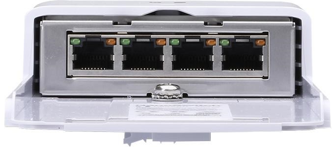 Ubiquiti N-SW 4x GbE LAN PoE port kültéri NanoSwitch