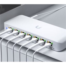 Ubiquiti UniFi USW-Ultra-210W 8xGbE LAN port 7x PoE+ (202W) LAN port L2 menedzselhető switch