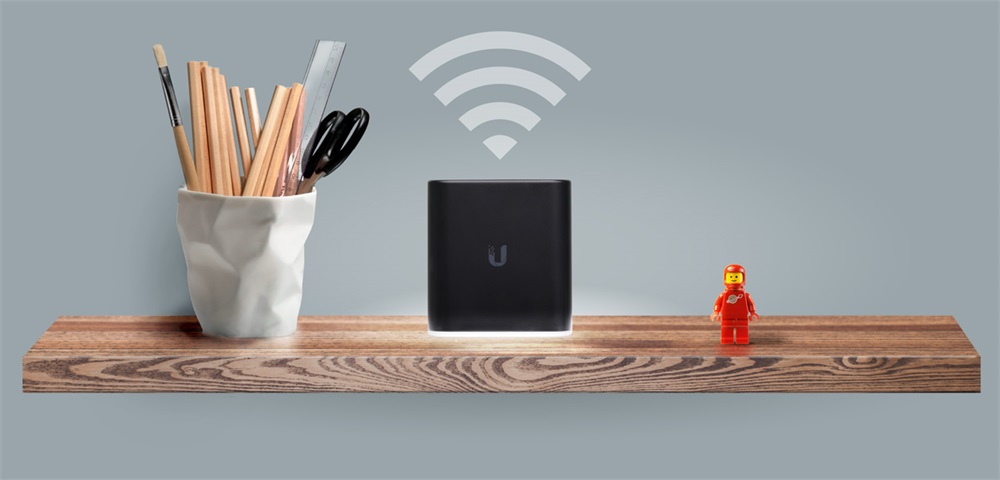 Ubiquiti airCube AC Dual-band 802.11ac WiFi access point/router