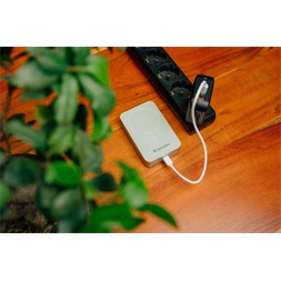Verbatim 32224 Charge n Go Essentials 20000mAh zöld vezeték nélküli mágneses powerbank