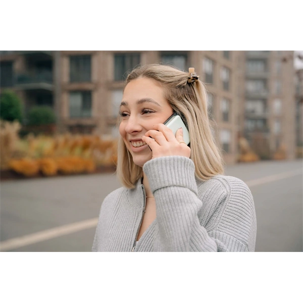 Verbatim 32226 Charge n Go Essentials 5000mAh zöld vezeték nélküli mágneses powerbank