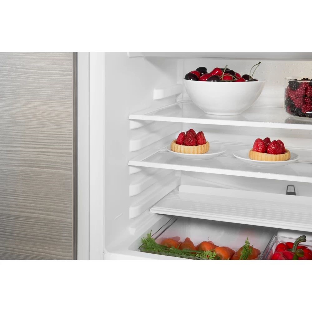 Whirlpool ARG 913 1 egyajtós, beépíthető, Hűtő:108L, Fagyasztó:18L, hűtőszekrény