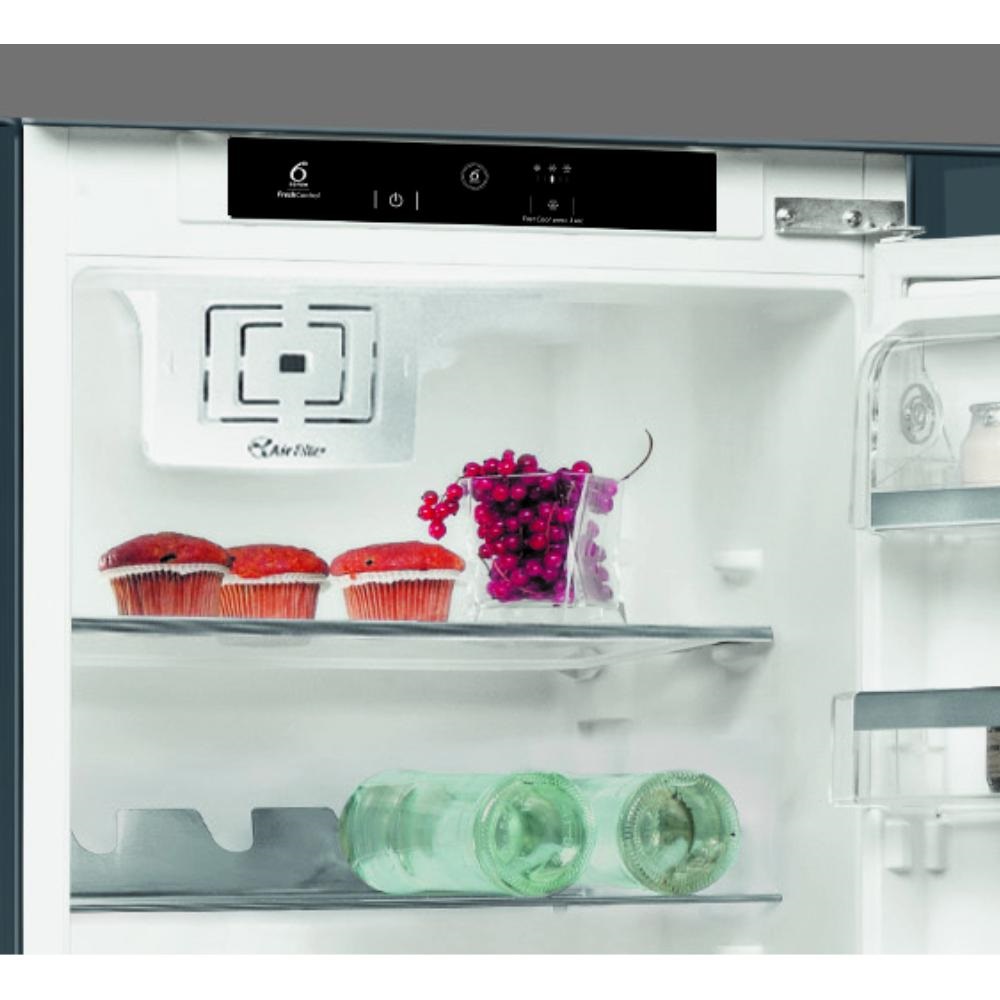 Whirlpool ART 9811 SF2 alulfagyasztós, beépíthető, Hűtő:227L, Fagyasztó:79L, Stop frost hűtőszekrény