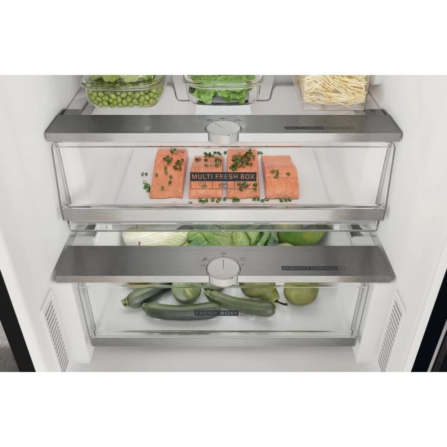 Whirlpool W7X 94T KS fekete, alulfagyasztós, Hűtő:263L, Fagyasztó:104L, Total No frost hűtőszekrény