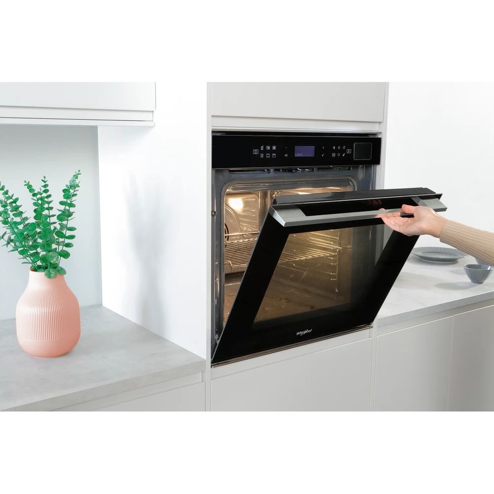 Whirlpool W7 OS4 4S1 P BL fekete, beépíthető, sütőtér: 73L, grill, légkeverés, pirolitikus, sütő