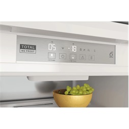 Whirlpool WHC20 T593 P beépíthető alulfagyasztós hűtőszekrény (Újszerű)