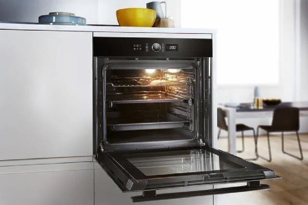 Whirlpool AKZ9 6290 NB fekete, beépíthető, sütőtér: 73L, grill, légkeverés, sütő
