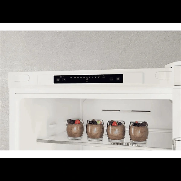 Whirpool W7X 83A OX alulfagyasztós, Hűtő:231L, Fagyasztó:231L, hűtőszekrény