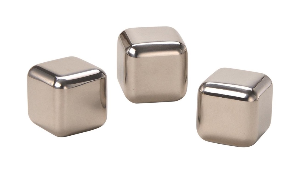 WoMa fekete bársonyzacskóval és csipesszel 12 db-os rozsdamentes acél whisky jégkocka készlet fadobozban