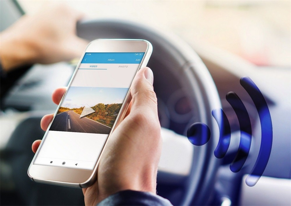 Xblitz V3 Magnetic 4K menetrögzitő kamera