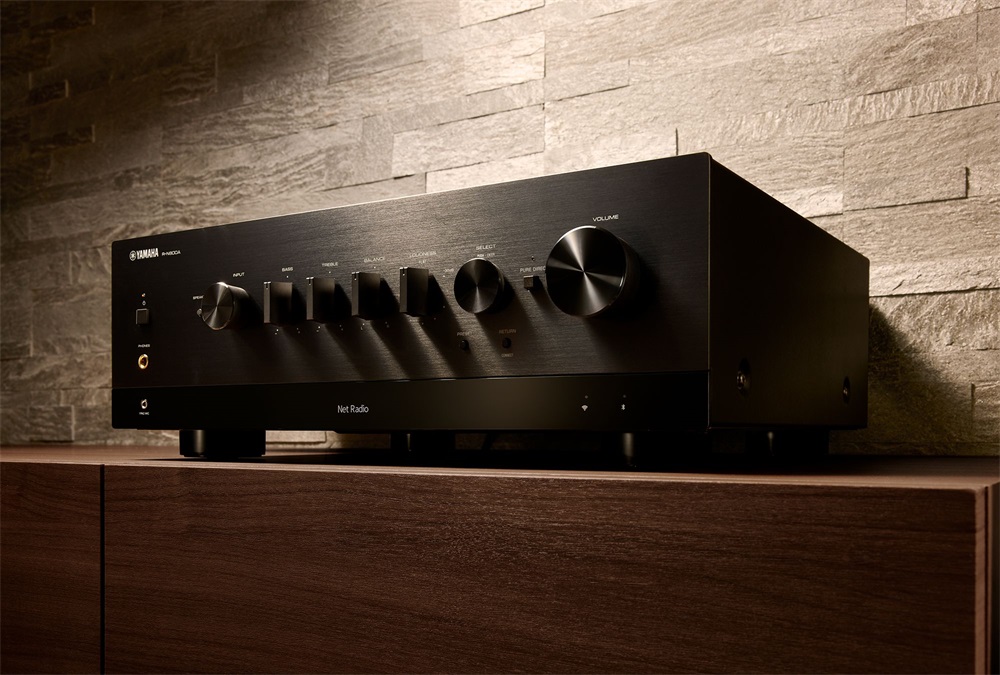 Yamaha R-N800A BLACK fekete hálózati erősítő