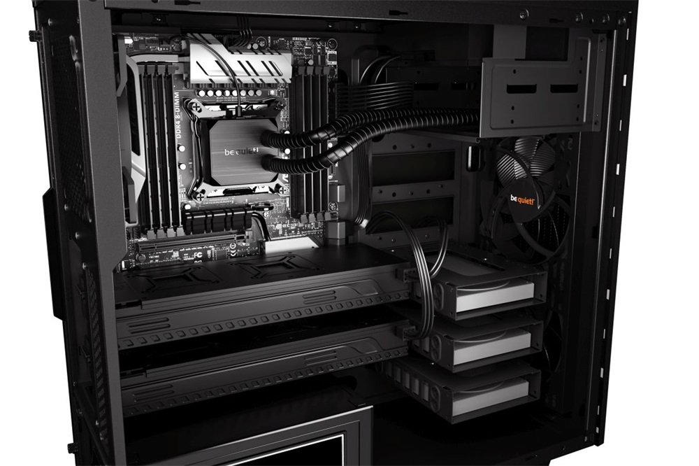 Be Quiet! Pure Base 600 fekete (táp nélküli) ATX ház